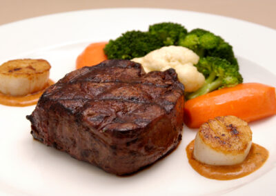 Night Out Winnipeg - Gallery - Bailey's Restaurant & Lounge